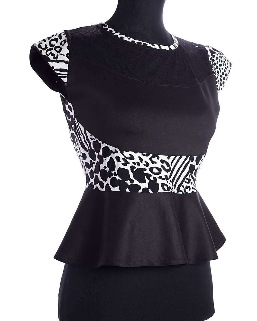 LIRIA TOP RIVAL DISEÑO INDUMENTARIA PRINT NEGRO BLANCO